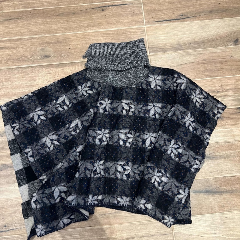 Anthropologie Wintertide Reversible Poncho